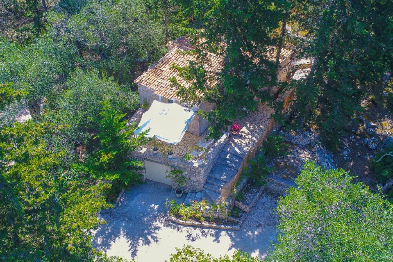 Lili Luxury Cottage Gaios Esterno foto