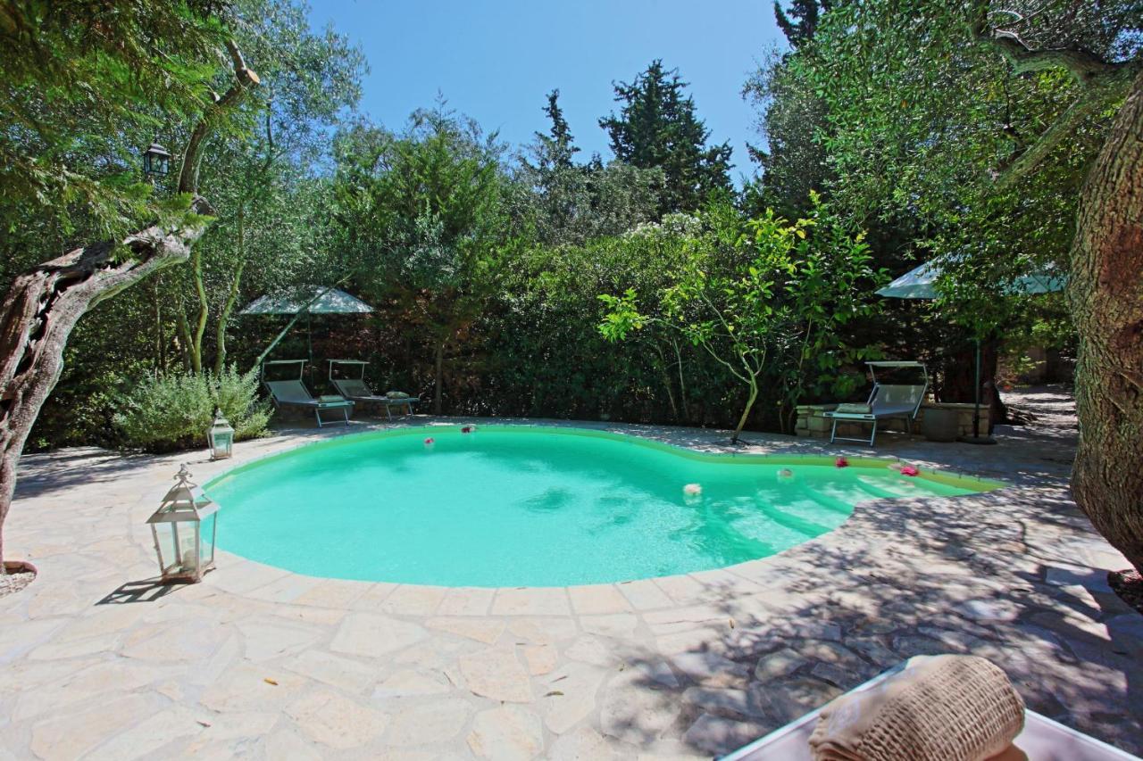 Lili Luxury Cottage Gaios Esterno foto