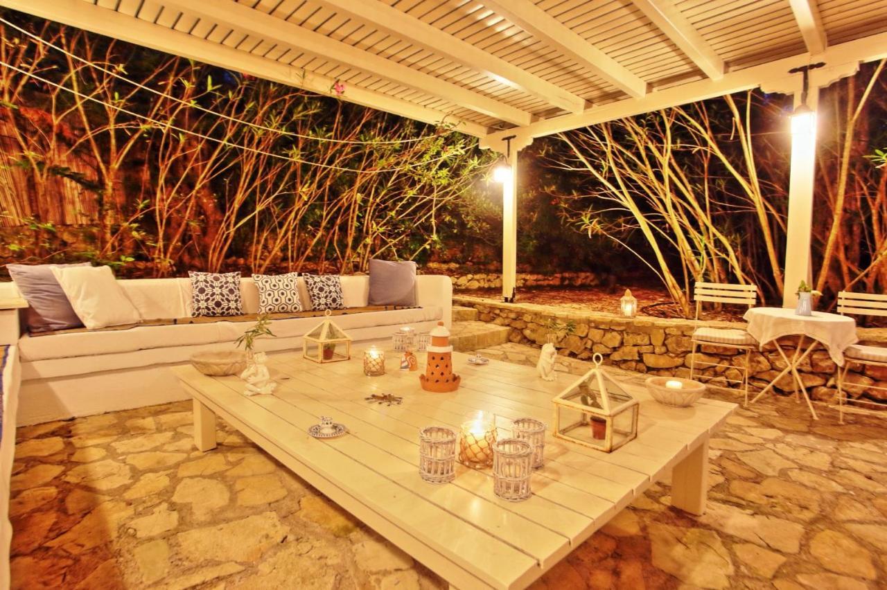 Lili Luxury Cottage Gaios Esterno foto