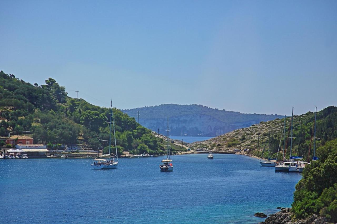 Lili Luxury Cottage Gaios Esterno foto
