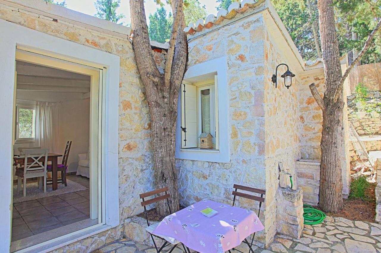 Lili Luxury Cottage Gaios Esterno foto